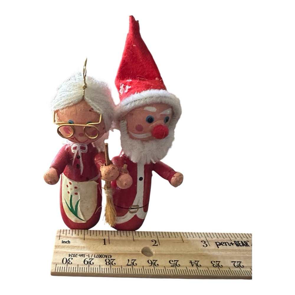 Vintage Santa & Mrs Claus Wood Peg Doll Christmas Ornaments Set of 2 - Picture 5 of 5